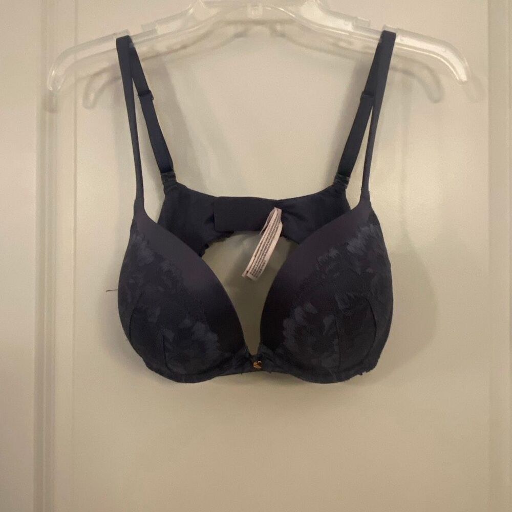Victoria’s Secret bra body by Victoria push-up bra size 36D - Picture 2 of 9